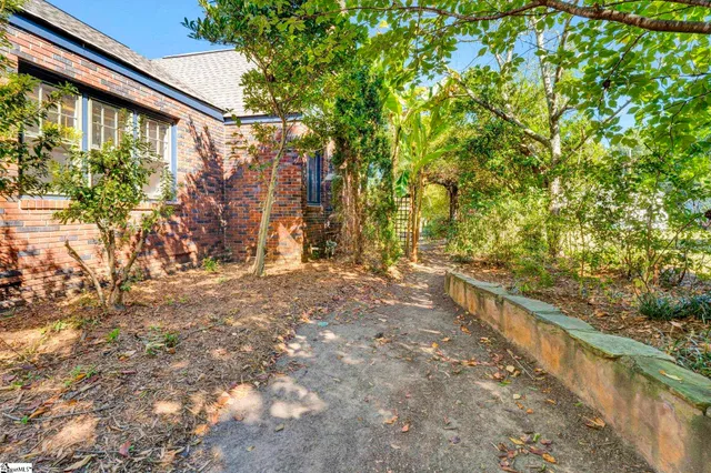 $249,900 | 108 Irby Avenue, Laurens, SC 29360