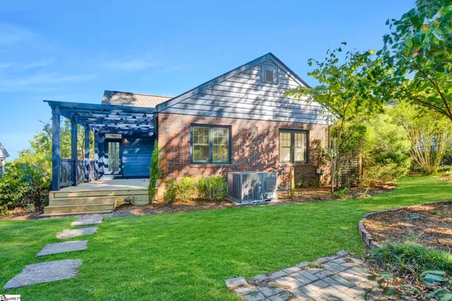 $249,900 | 108 Irby Avenue, Laurens, SC 29360