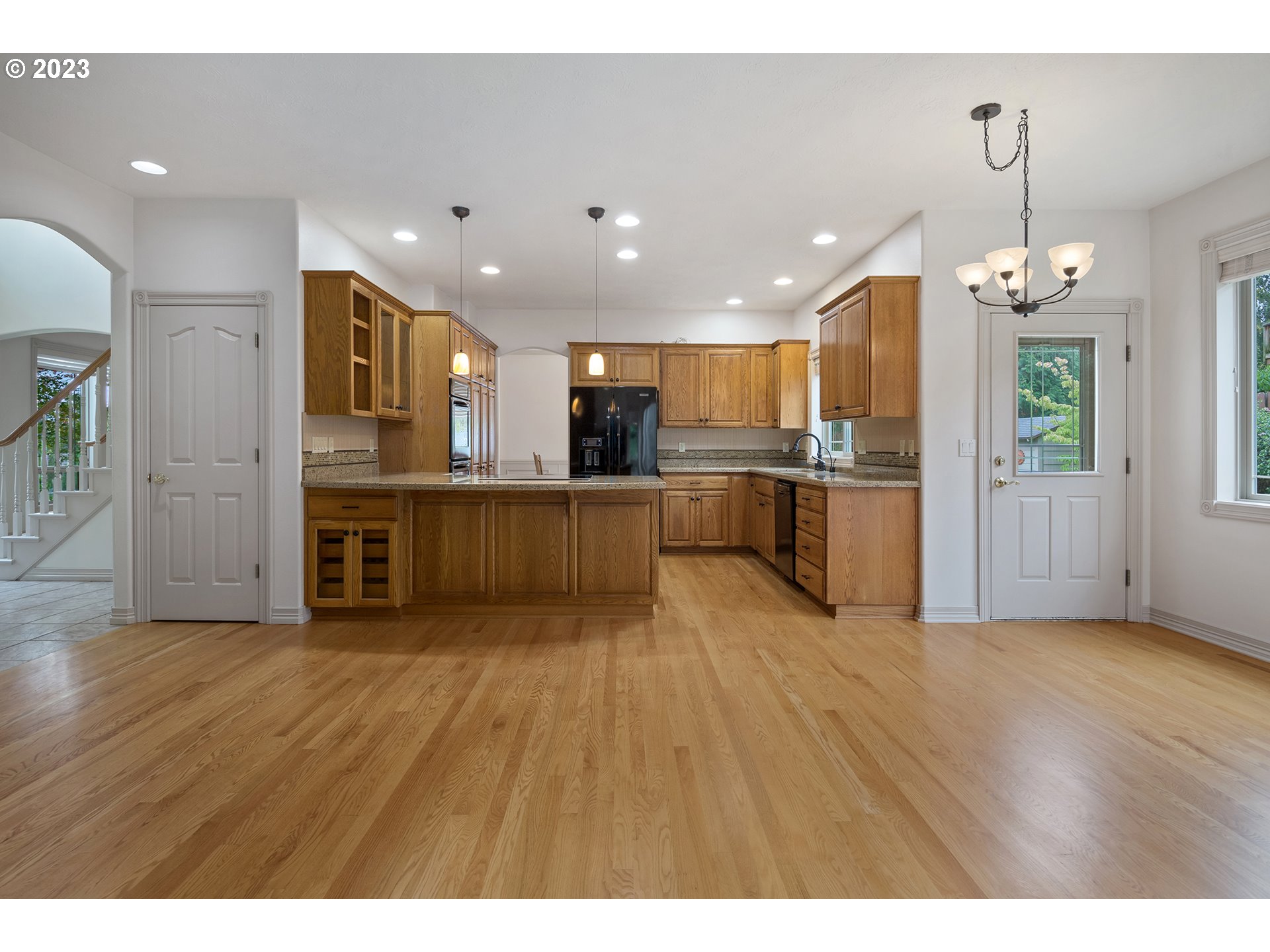 1236 Southeast 26th Drive Gresham, OR 97080 - Photo 16 of 48 a view of kitchen with wooden floor