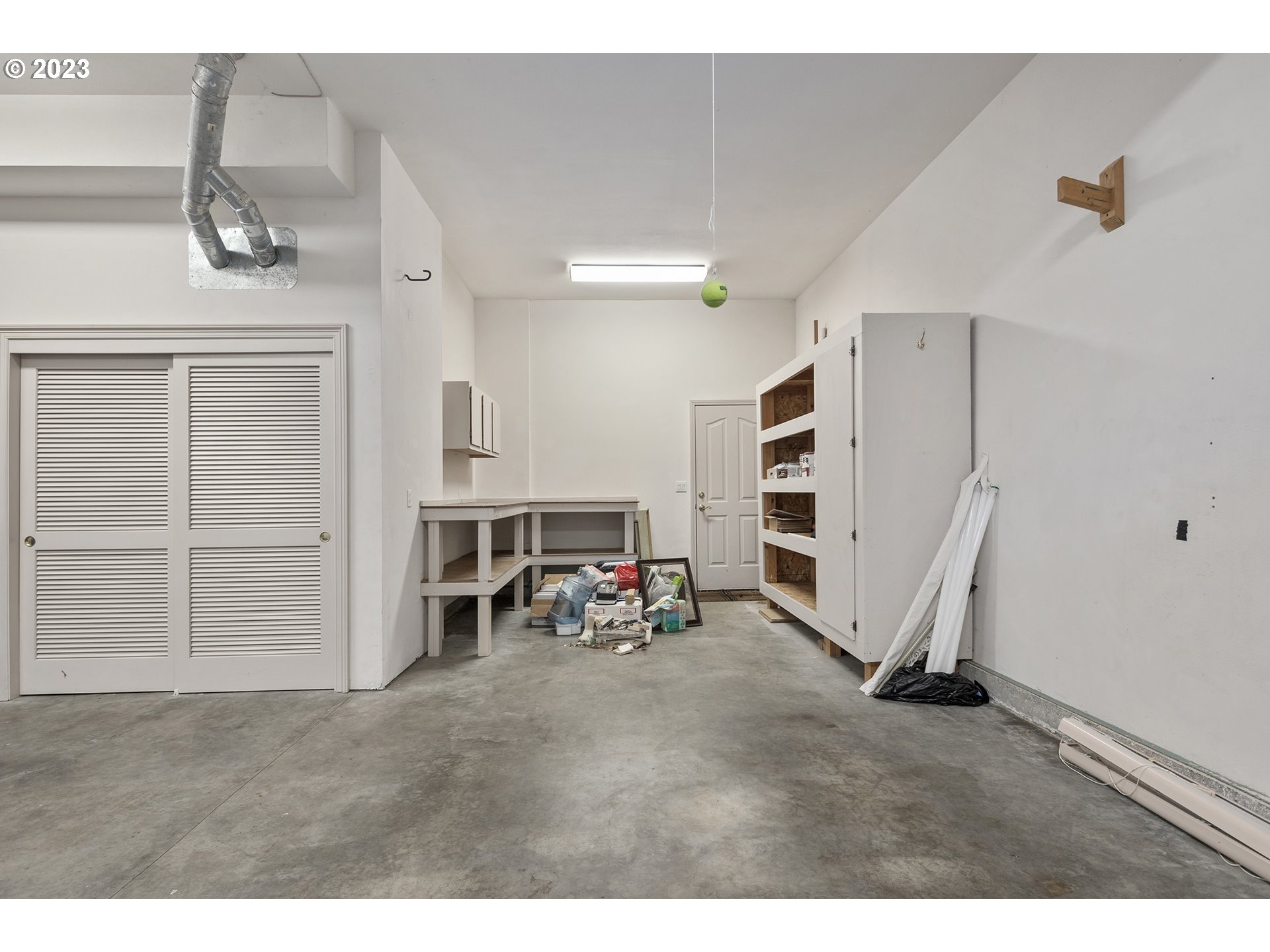 1236 Southeast 26th Drive Gresham, OR 97080 - Photo 48 of 48 a view of a livingroom with furniture and a ceiling fan