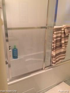 4793 Valley Road Trenton, MI 48183 - Photo 19 of 20 Valleyshower.jpg