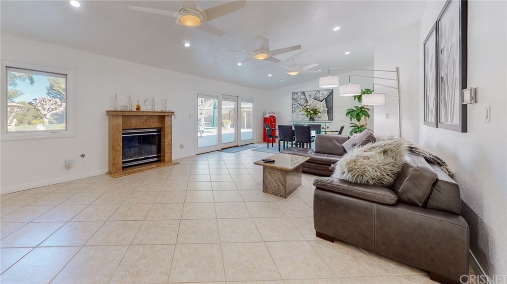 26127 Millstream Drive Canyon Country, CA 91387 - Photo 12 of 68 Living Room