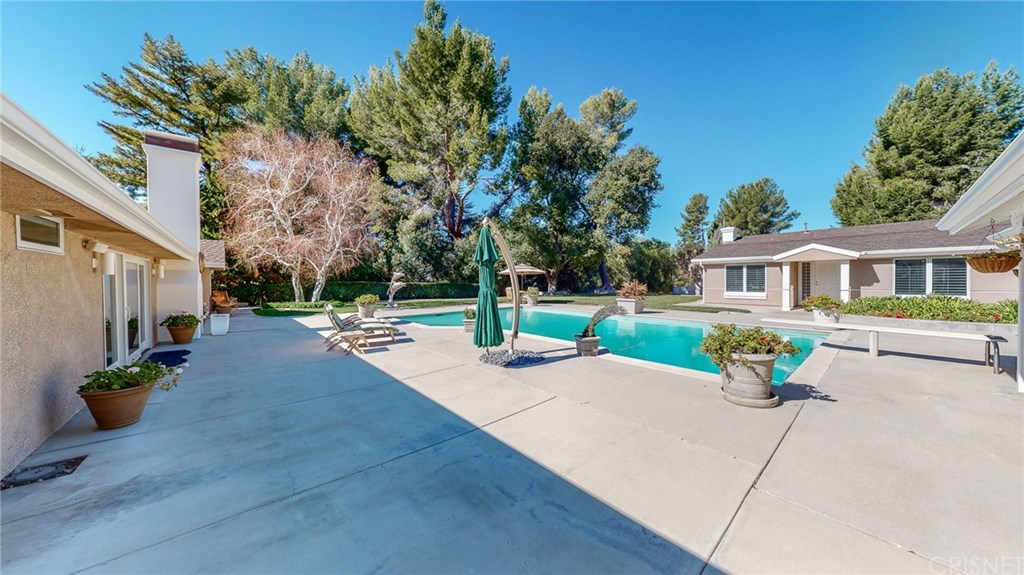 26127 Millstream Drive Canyon Country, CA 91387 - Photo 45 of 68 Rear of Main House & Guest House