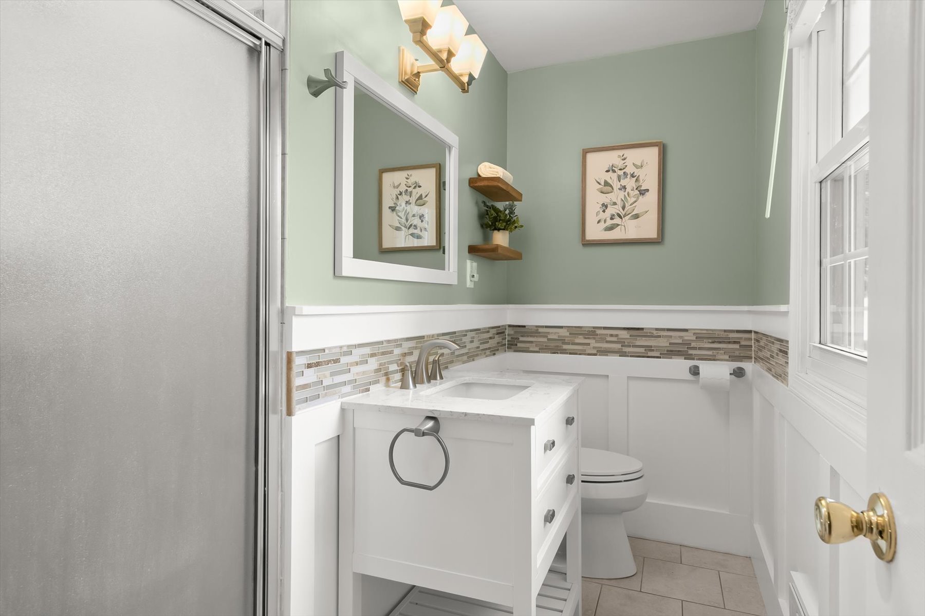 12405 Lime Kiln Road Fulton, MD 20759 - Photo 25 of 50 Attached Owners Suite Bathroom