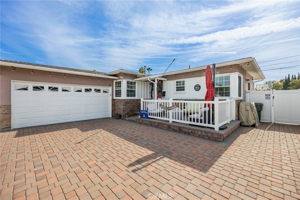 10909 Gladhill Road Whittier, CA 90604 - Photo 2 of 37