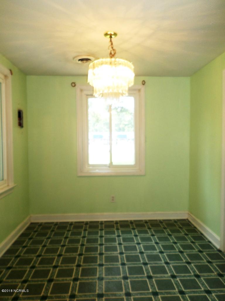 1696 Catherine Lake Road Jacksonville, NC 28540 - Photo 12 of 29 SAM_2176
