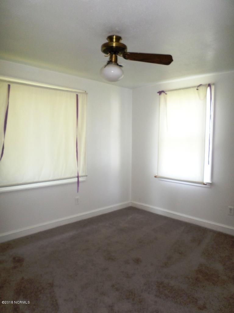 1696 Catherine Lake Road Jacksonville, NC 28540 - Photo 14 of 29 SAM_2179