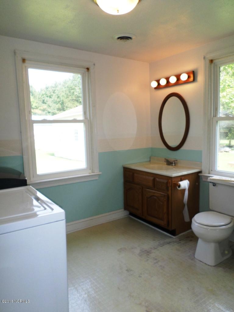 1696 Catherine Lake Road Jacksonville, NC 28540 - Photo 16 of 29 SAM_2183