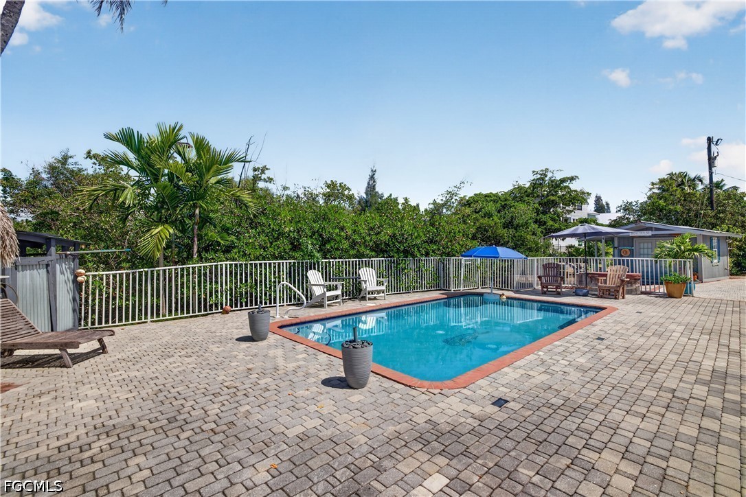 18310 Pioneer Road Fort Myers, FL 33908 - Photo 8 of 32 Gallery Image 8