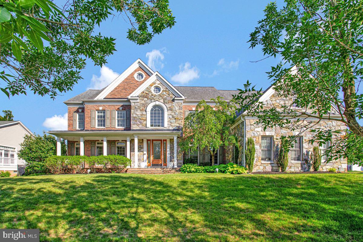 27 Hunting Court Edgewater, MD 21037 - Photo 6 of 86