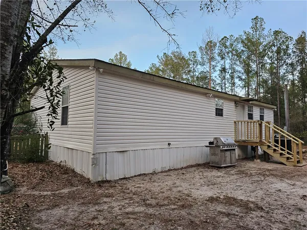 $189,000 | 181 Drury Lane, Hortense, GA 31543