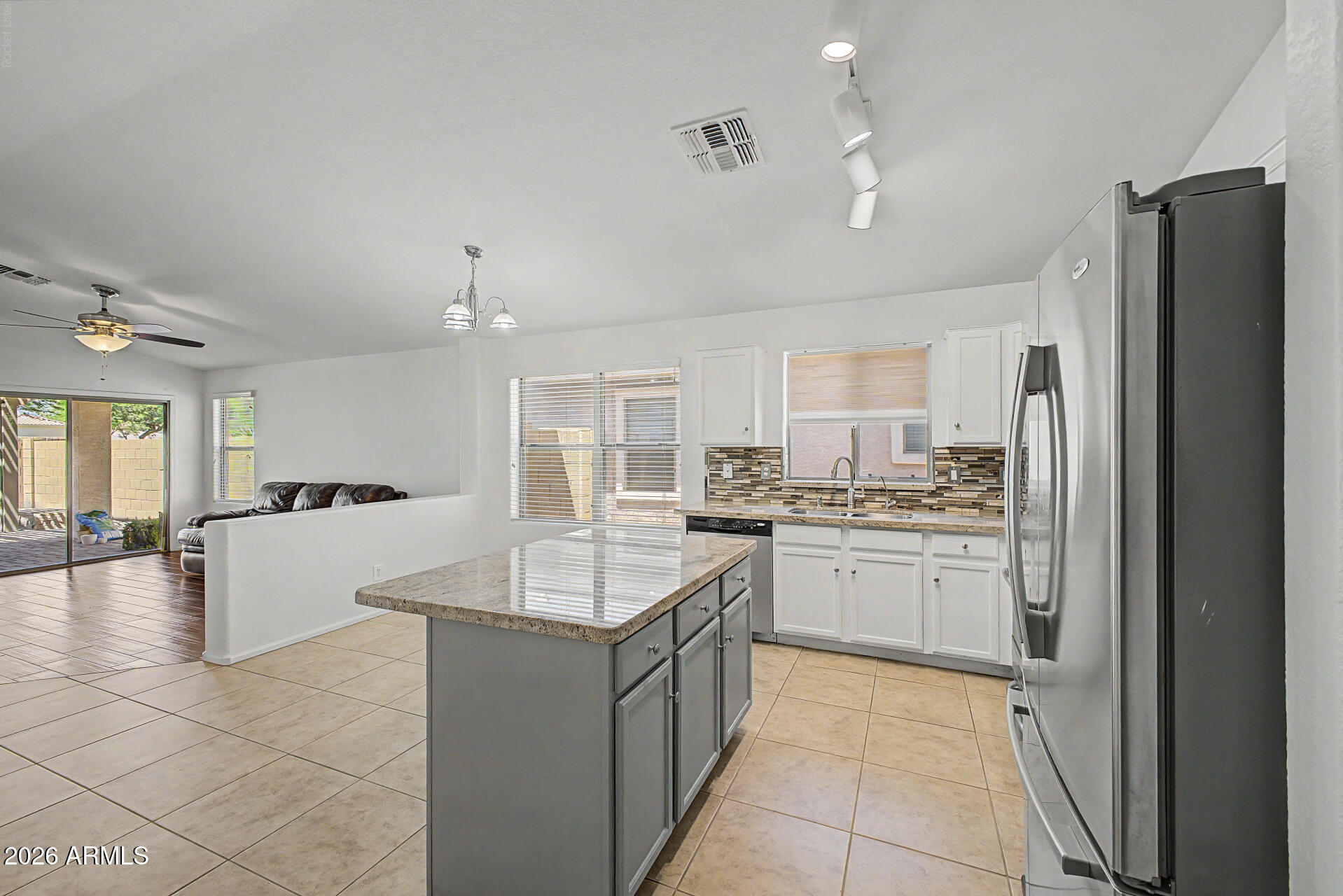 4207 East Sandy Way Gilbert, AZ 85297 - Photo 16 of 33 12 - Sandy