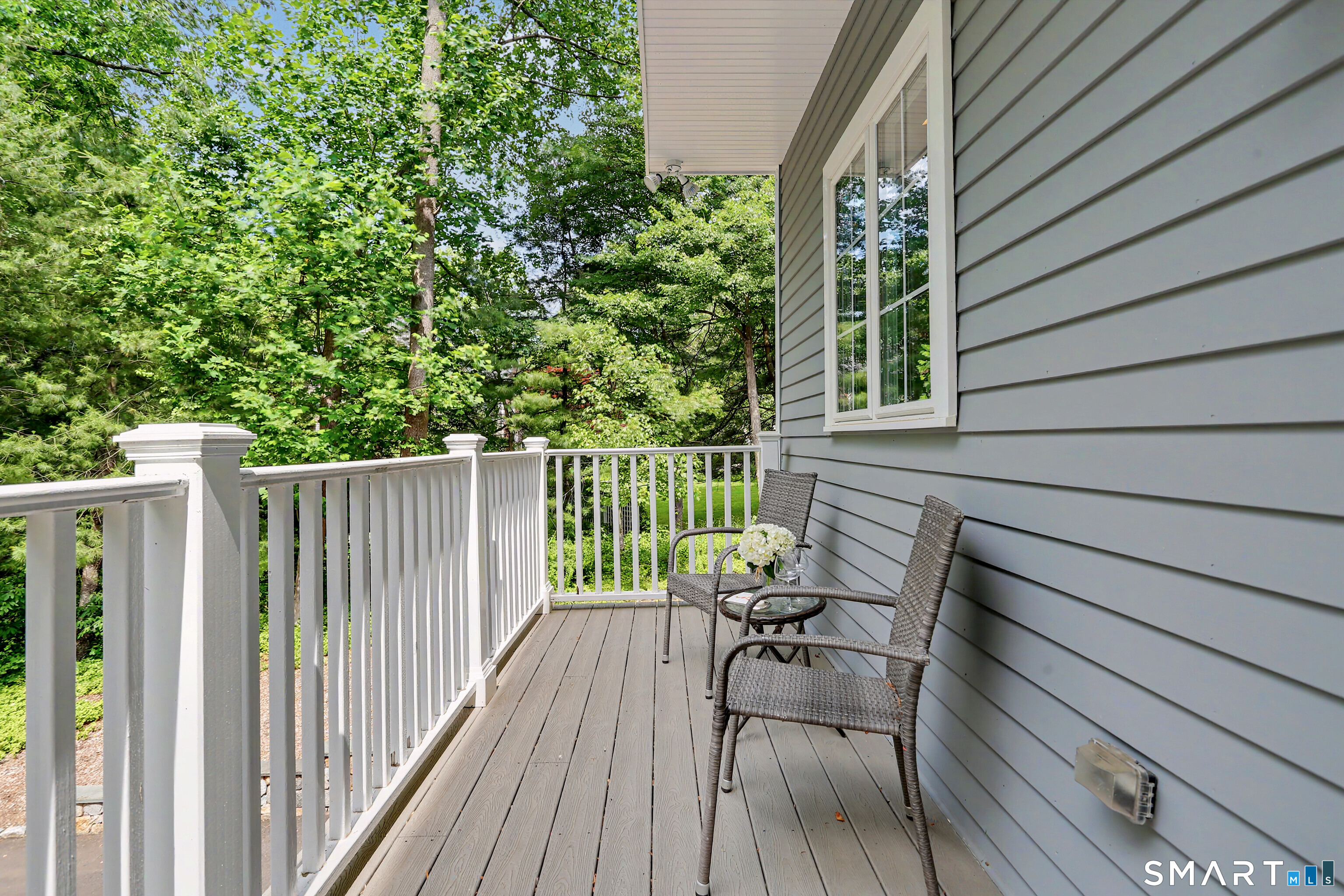 1192 Catamount Road Fairfield, CT 06824 - Photo 28 of 37