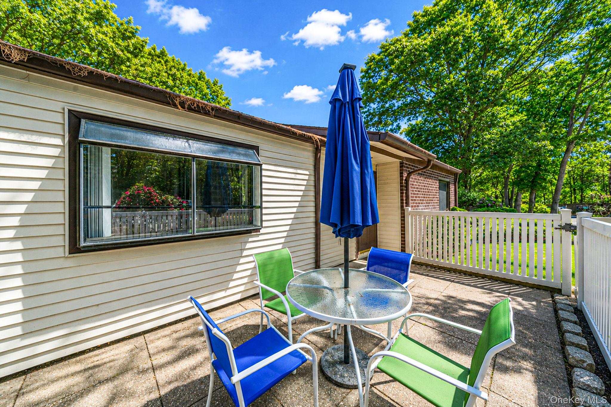 94 Birchwood Road Coram, NY 11727 - Photo 5 of 34