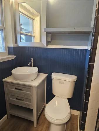 $1,100 | 905 5th Place, Unit A, Vero Beach, FL 32962