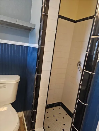 $1,100 | 905 5th Place, Unit A, Vero Beach, FL 32962