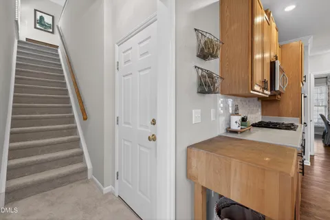 $649,900 | 9805 Rockledge Drive, Raleigh, NC 27617