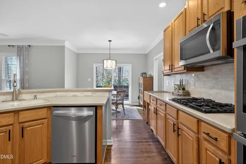 $649,900 | 9805 Rockledge Drive, Raleigh, NC 27617