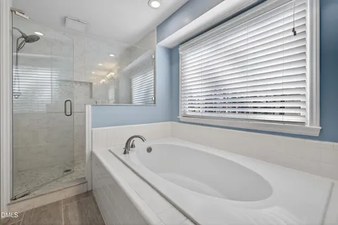 $649,900 | 9805 Rockledge Drive, Raleigh, NC 27617