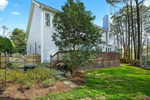 $649,900 | 9805 Rockledge Drive, Raleigh, NC 27617