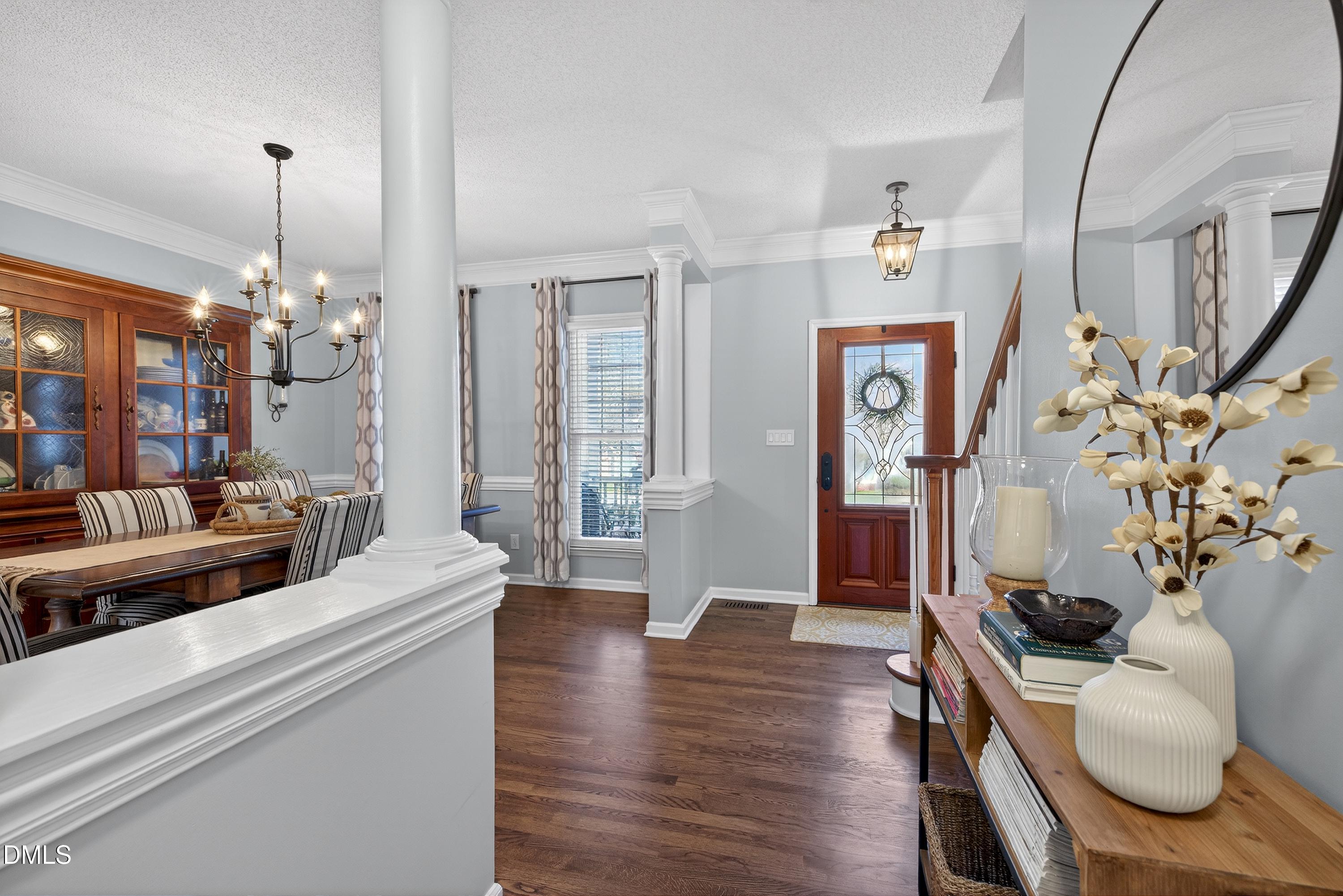 9805 Rockledge Drive Raleigh, NC 27617 - Photo 8 of 54 Scene-9