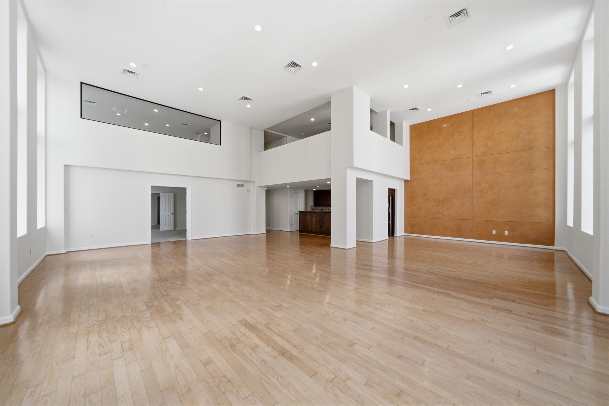 914 Main Street, Unit 1101 Houston, TX 77002 - Photo 3 of 33 Gallery Image 3
