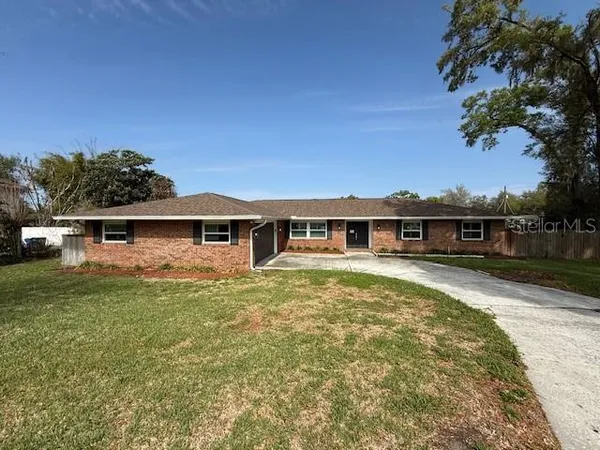 $489,900 | 1102 Fredrick Lane, Brandon, FL 33511