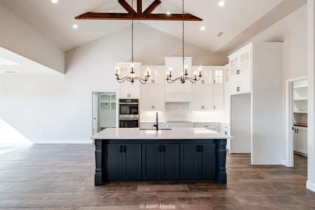 $574,900 | 125 Kleingrass Road, Abilene, TX 79606