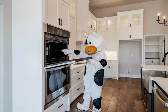 $574,900 | 125 Kleingrass Road, Abilene, TX 79606