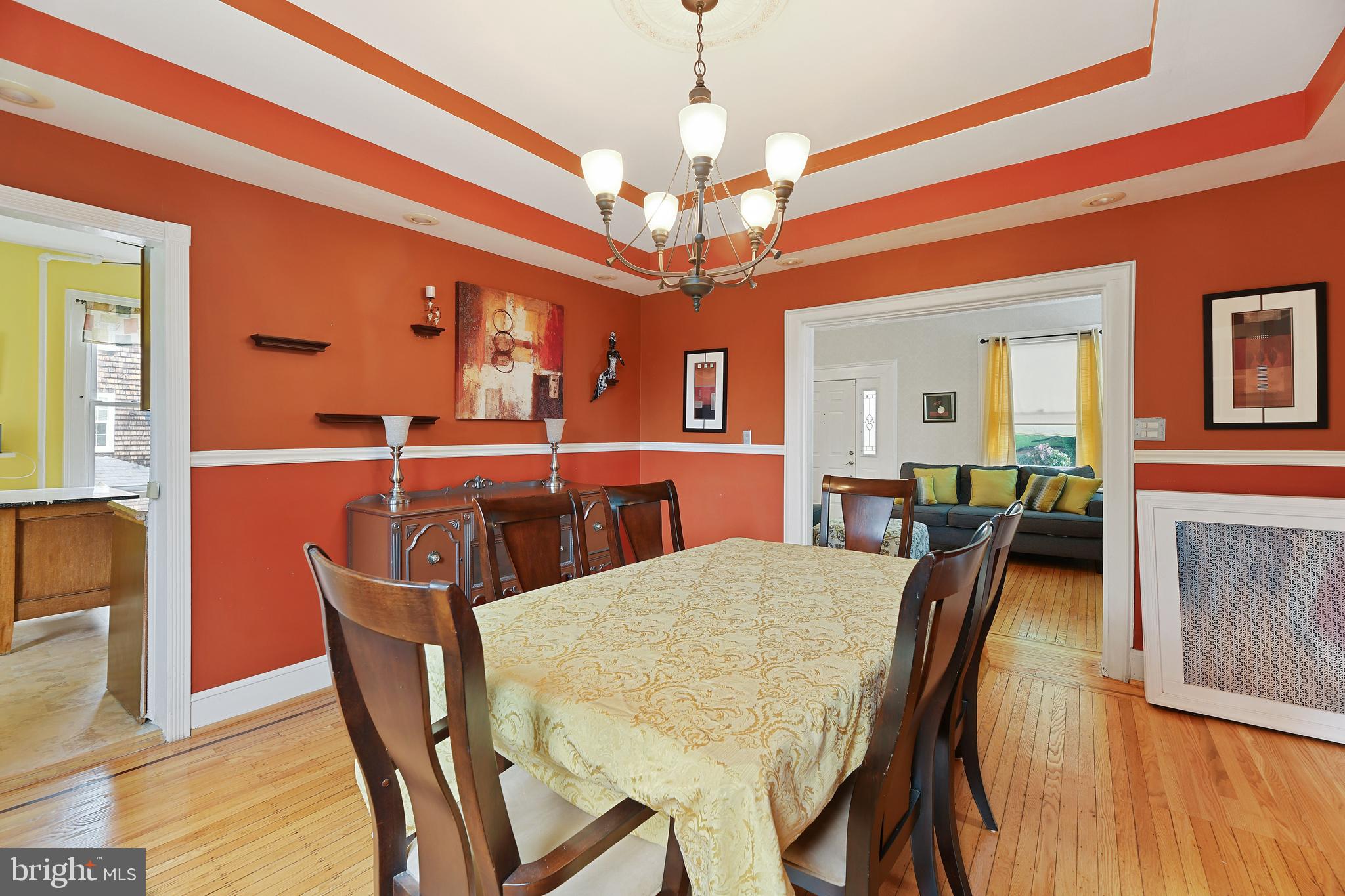 2508 Queen Anne Road Baltimore, MD 21216 - Photo 6 of 14 Dining Area