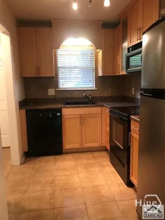$1,500 | 1055 Baxter Street, Unit 408, Athens, GA 30606