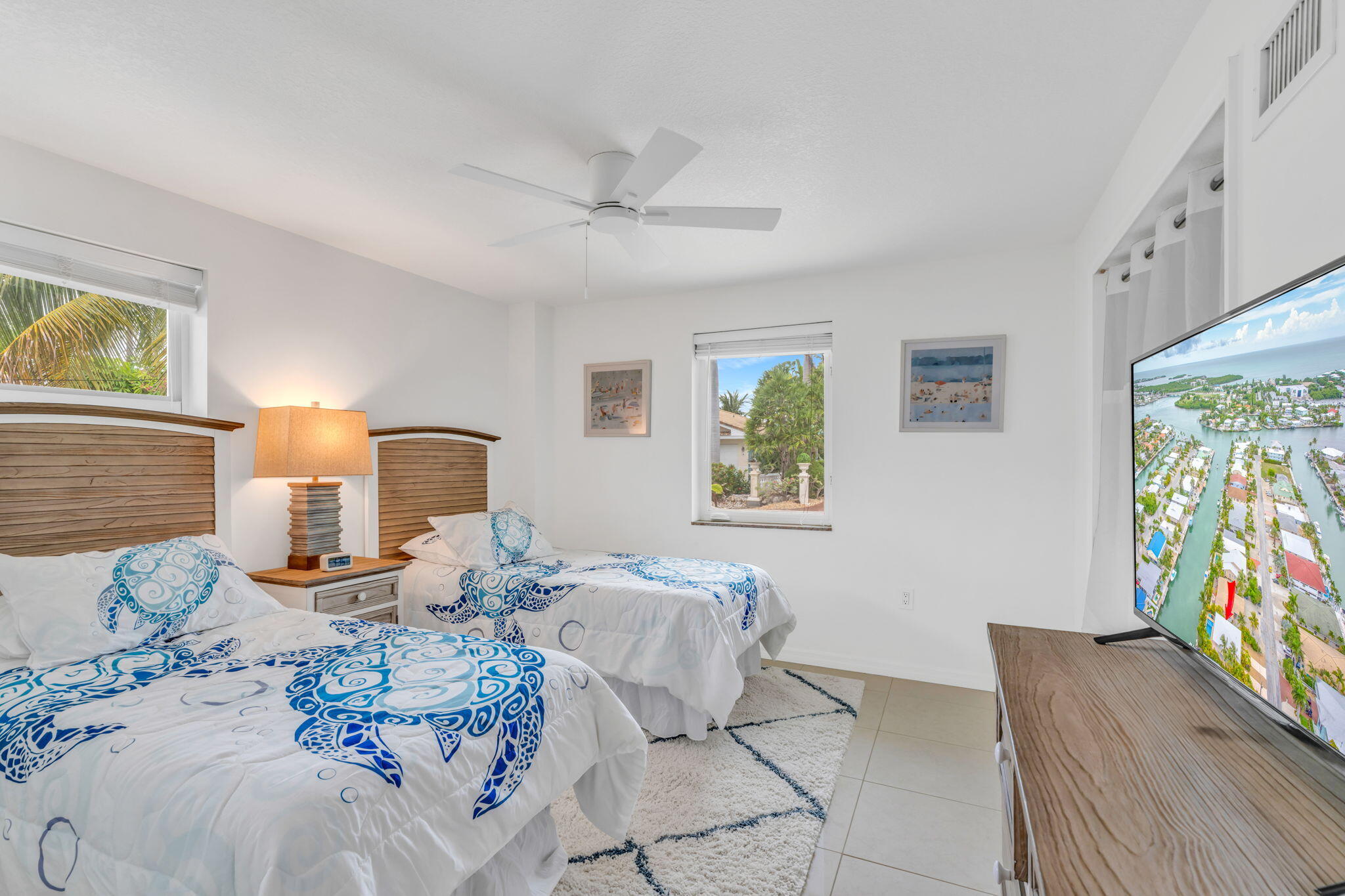 581 10th Street Key Colony Beach, FL 33051 - Photo 28 of 50 Guest Bedroom 4