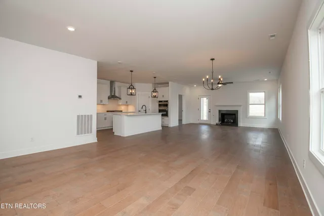 $739,900 | 420 Ivey Farms Road, Farragut, TN 37934