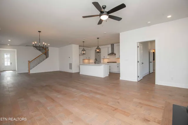 $739,900 | 420 Ivey Farms Road, Farragut, TN 37934