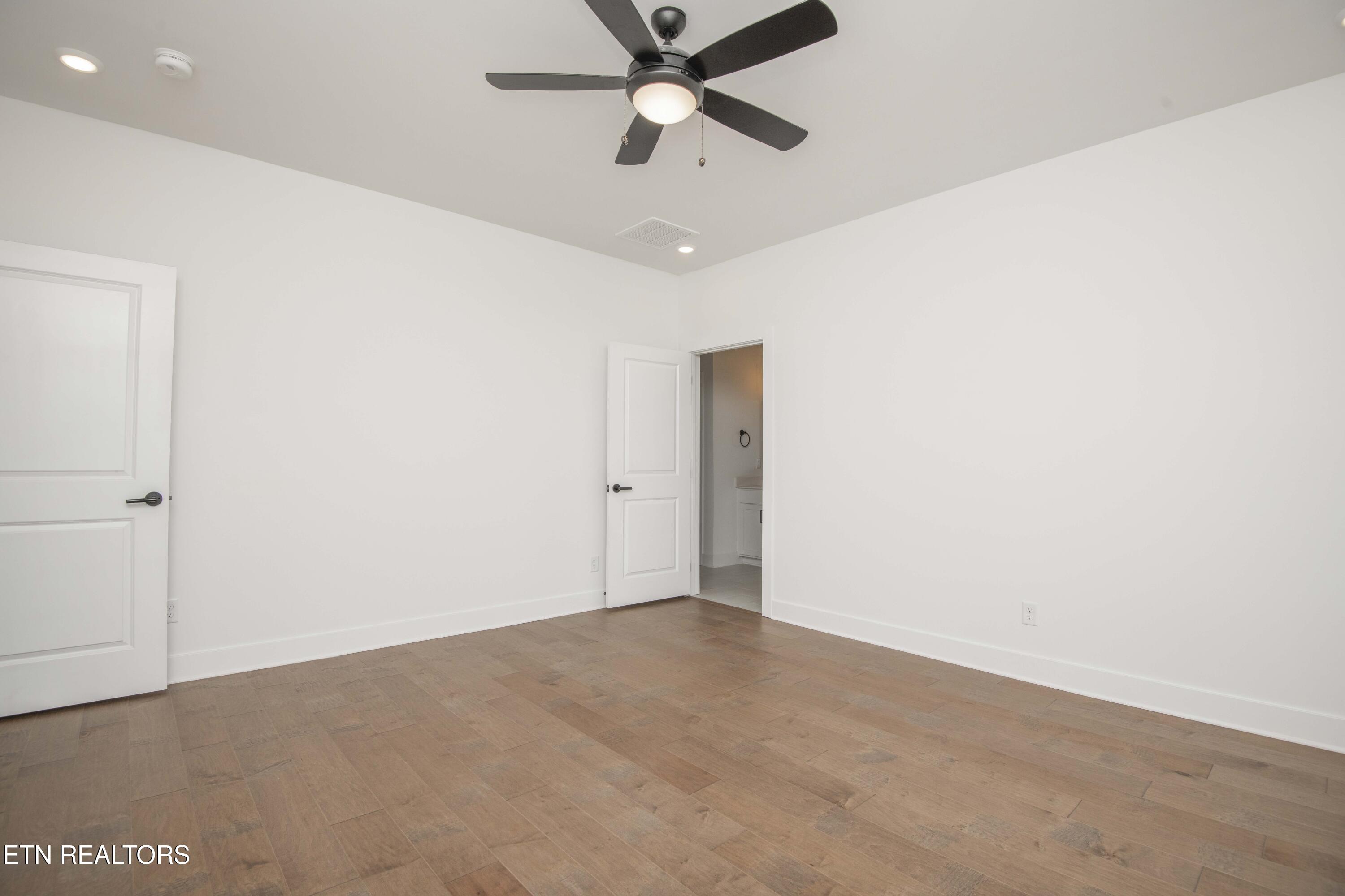 420 Ivey Farms Road Farragut, TN 37934 - Photo 26 of 56 iv1333web_37