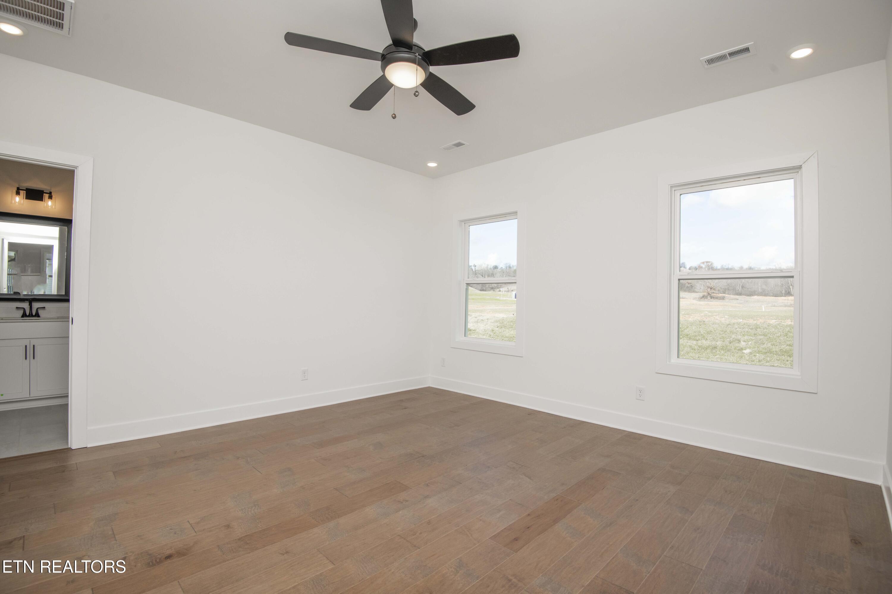 420 Ivey Farms Road Farragut, TN 37934 - Photo 27 of 56 iv1333web_38