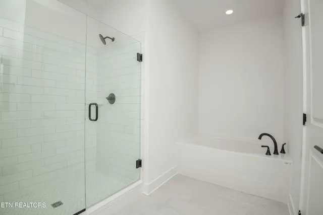 $739,900 | 420 Ivey Farms Road, Farragut, TN 37934