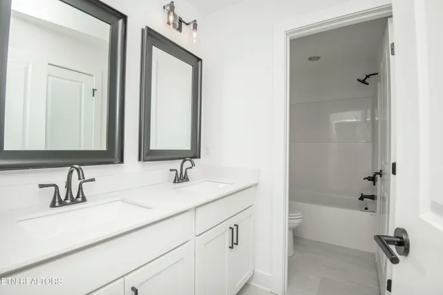 $739,900 | 420 Ivey Farms Road, Farragut, TN 37934