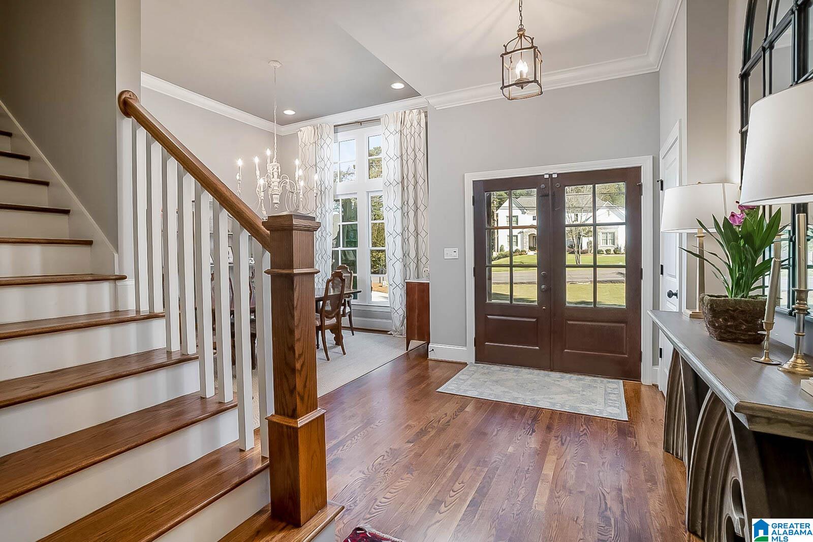 2427 Dolly Ridge Road Birmingham, AL 35243 - Photo 4 of 50