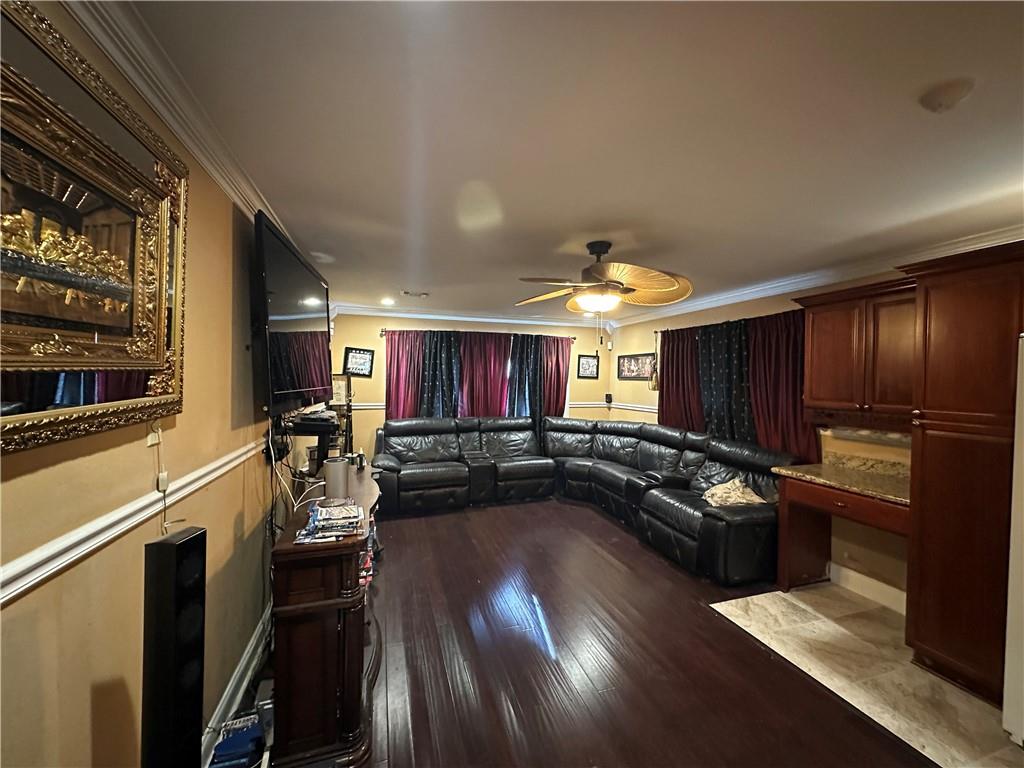 8532 Benjamin Street Chalmette, LA 70043 - Photo 2 of 19