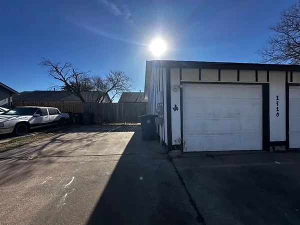 $1,600 | 1410 West Braker Lane, Unit A, Austin, TX 78758