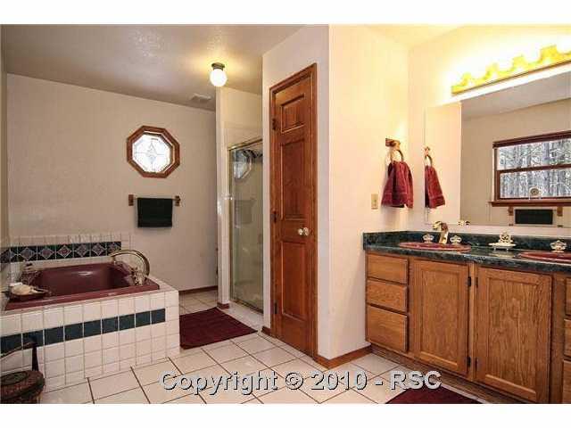 13595 Homestead Road Colorado Springs, CO 80908 - Photo 10 of 16 Gallery Image 10