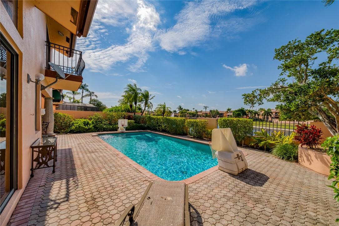 6475 Via Rosa Boca Raton, FL 33433 - Photo 8 of 33 Photo 8