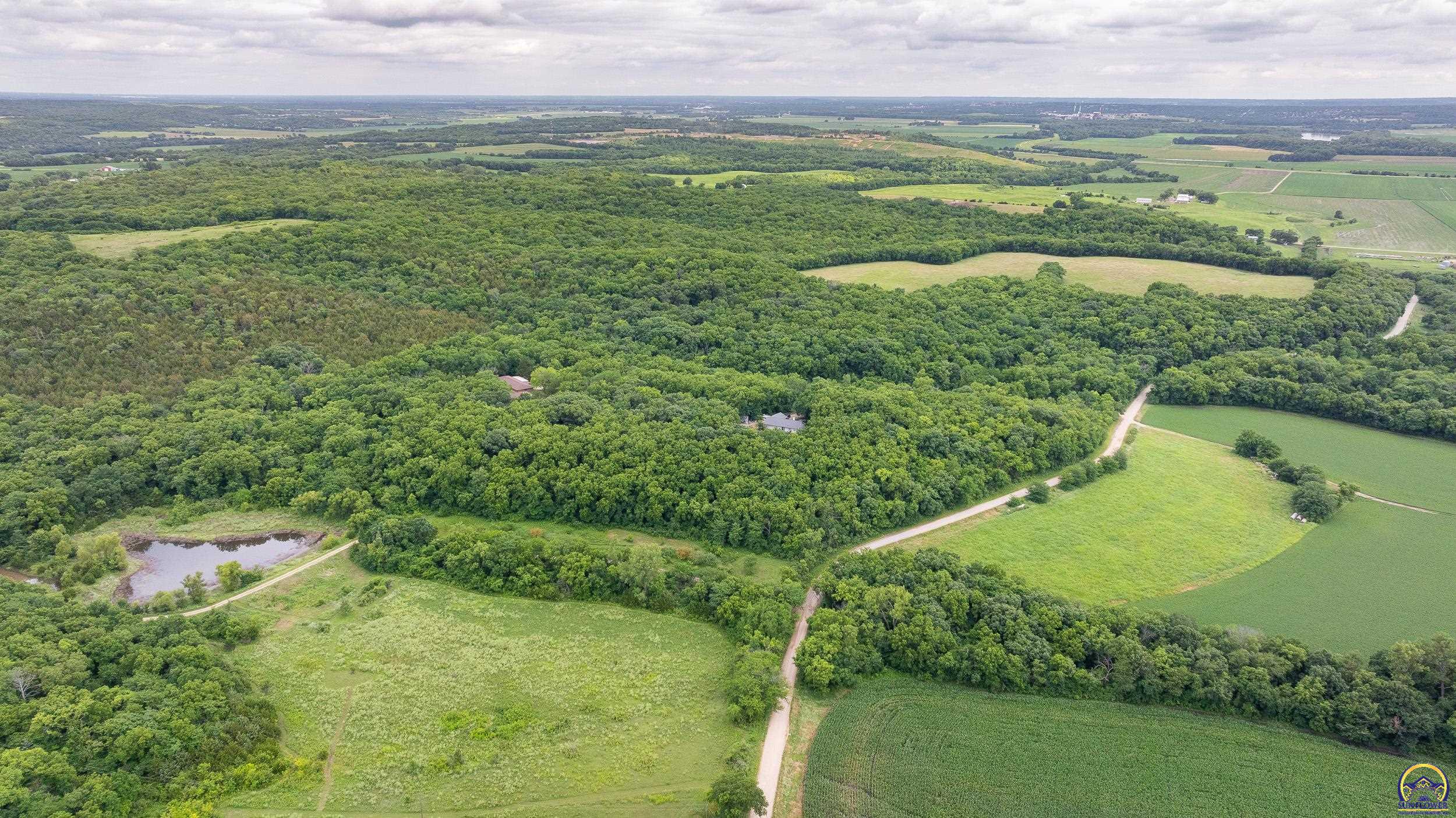 1757 Buck Creek Road Perry, KS 66073 - Photo 2 of 90