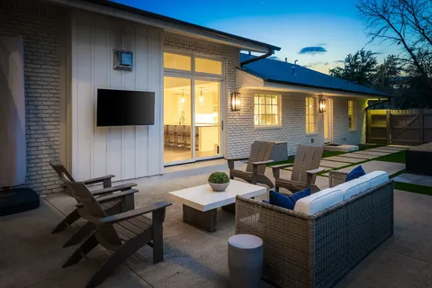 $3,399,000 | 3402 Monte Vista Drive, Austin, TX 78731