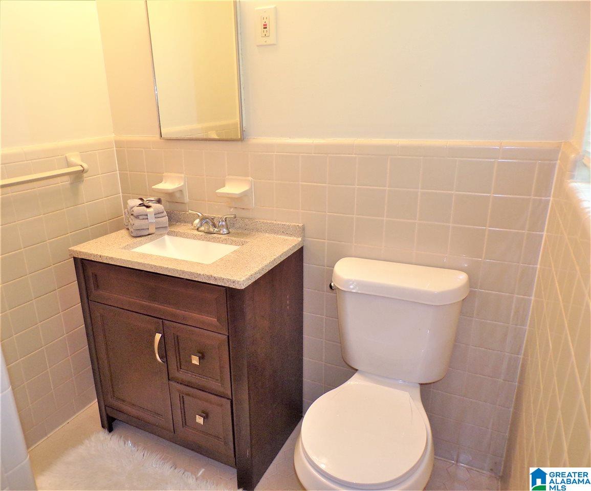 9868 Redcliff Road Birmingham, AL 35215 - Photo 14 of 22