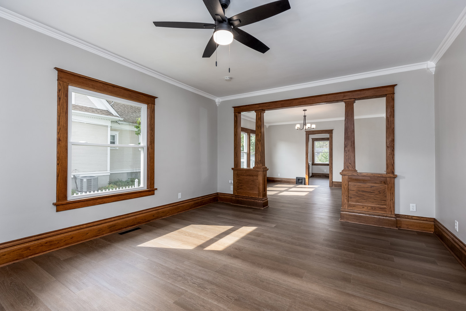 643 State Street Ottawa, IL 61350 - Photo 4 of 31 Gallery Image 4