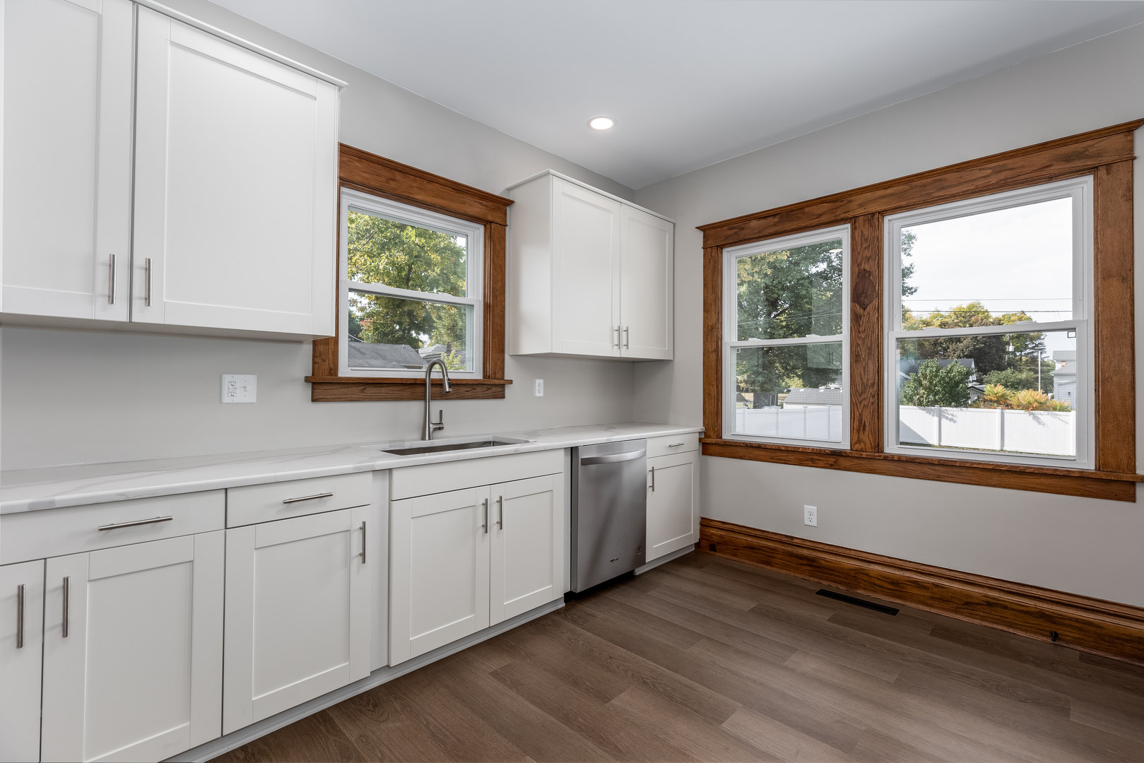 643 State Street Ottawa, IL 61350 - Photo 7 of 31 Gallery Image 7
