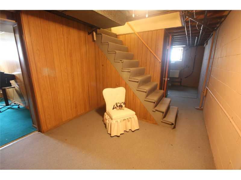 1524 Greentree Road Pittsburgh, PA 15220 - Photo 15 of 24 Den. The finished area at the bottom of the stairs could make a great den
