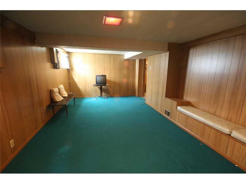 1524 Greentree Road Pittsburgh, PA 15220 - Photo 19 of 24 Basement/Game Room.